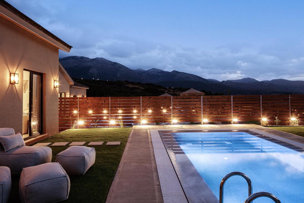 Carob Villas, An Eco-Friendly Hideaway Sissi  Bagian luar foto