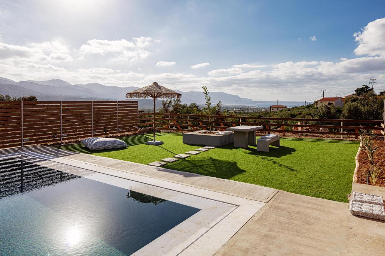 Carob Villas, An Eco-Friendly Hideaway Sissi  Bagian luar foto