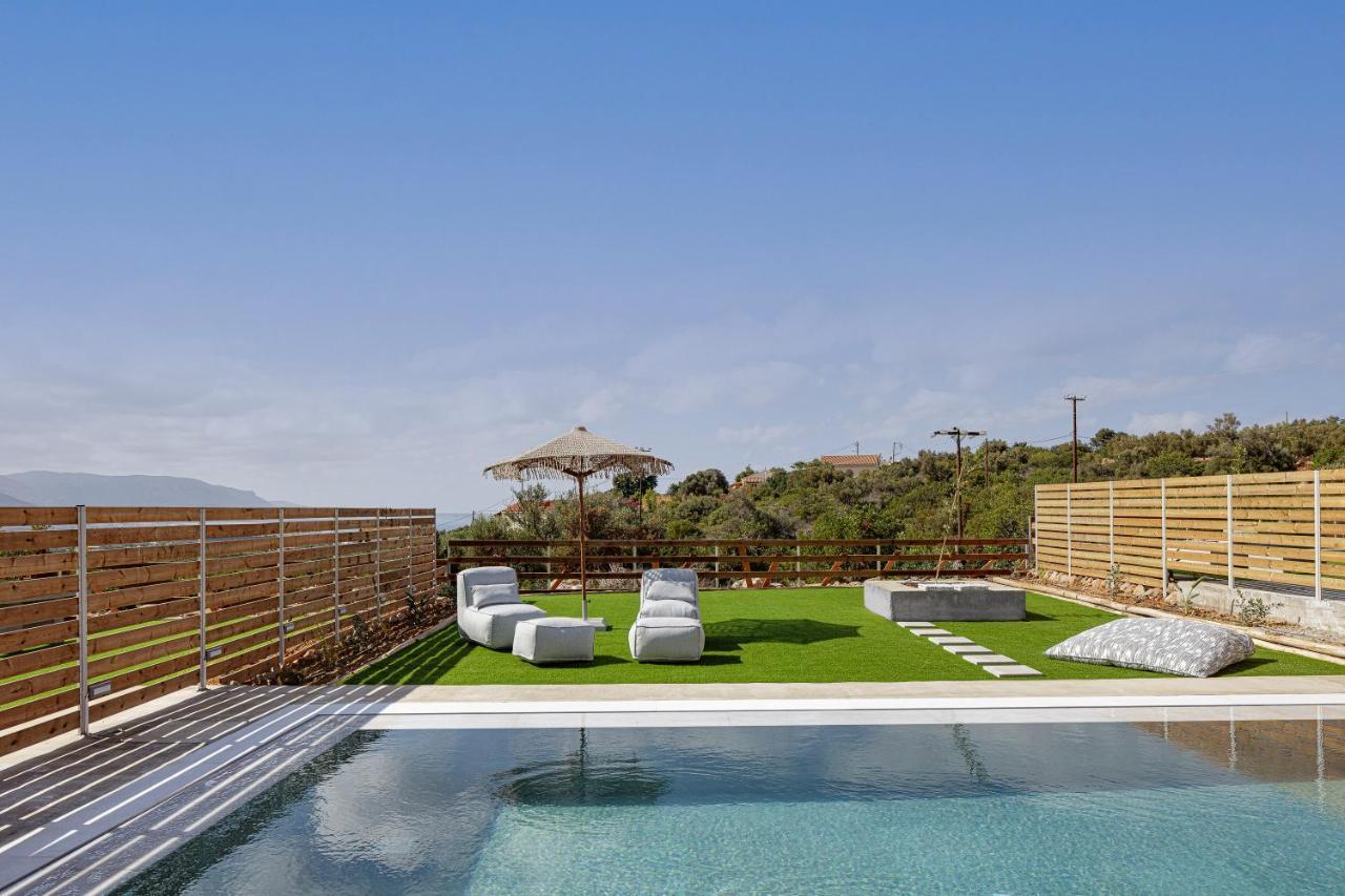 Carob Villas, An Eco-Friendly Hideaway Sissi  Bagian luar foto